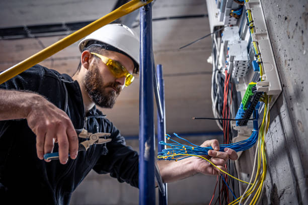  Linn, MO Electrician Pros